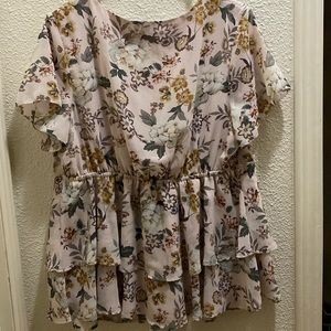 Torrid floral top size 0